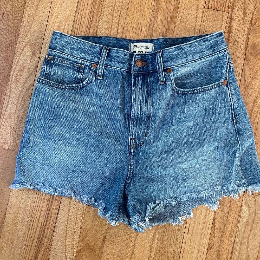 NWOT Madewell the curvy perfect vintage shorts 💙